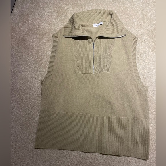 WeWoreWhat, half zipper, oversized sweater vest. - Picture 1 of 3